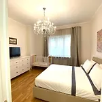 Arca Luxury Home
